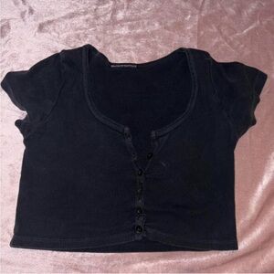 one size brandy Melville Black cropped button-up top